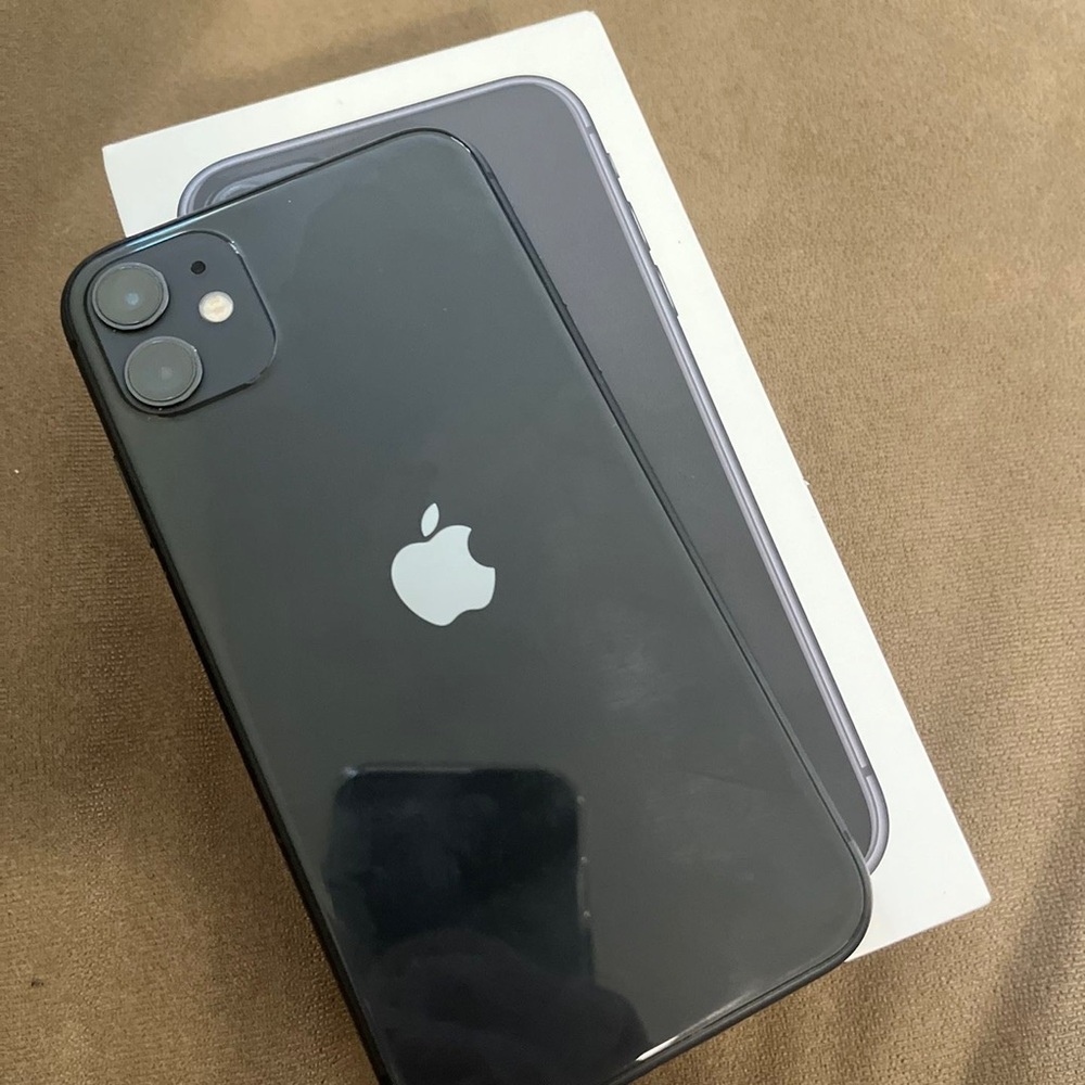 iPhone 11 64GB